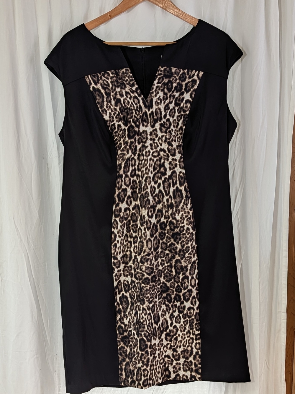 Dress Barn Women's Black Dress with Leopard Print Panel & Cap Sleeves Size 16